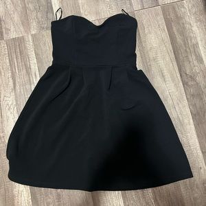 Sweetheart strapless dress